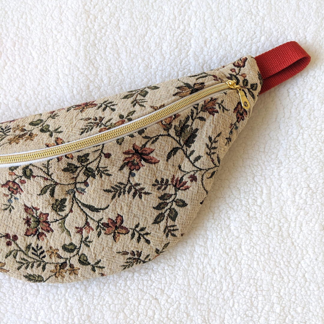 Sac banane motif fleurs anciennes