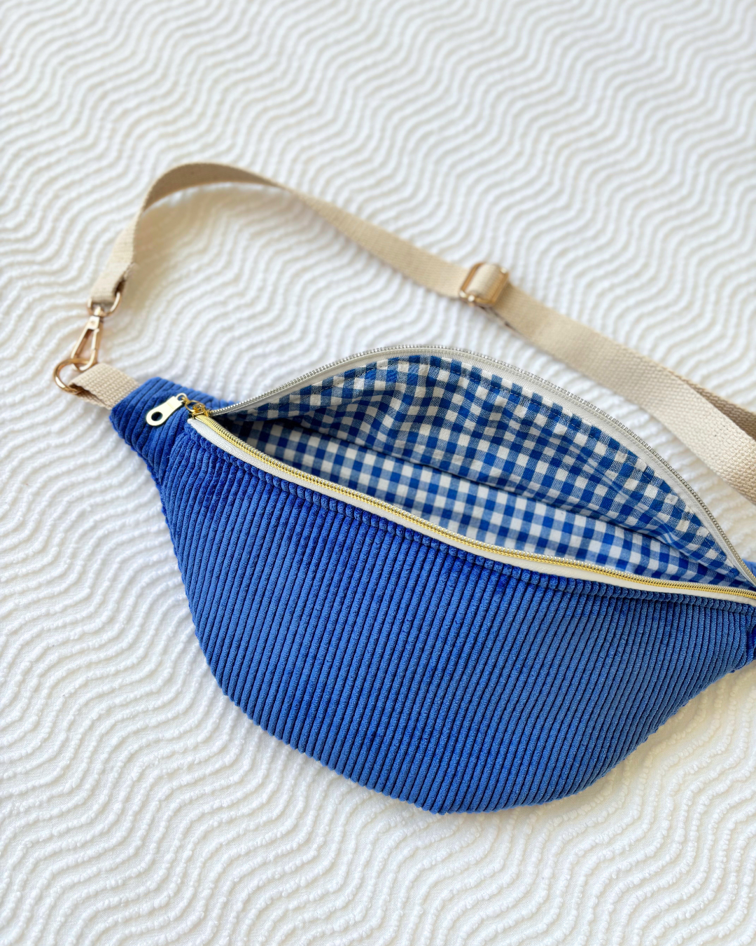 Sac banane velours bleu roi & motif vichy