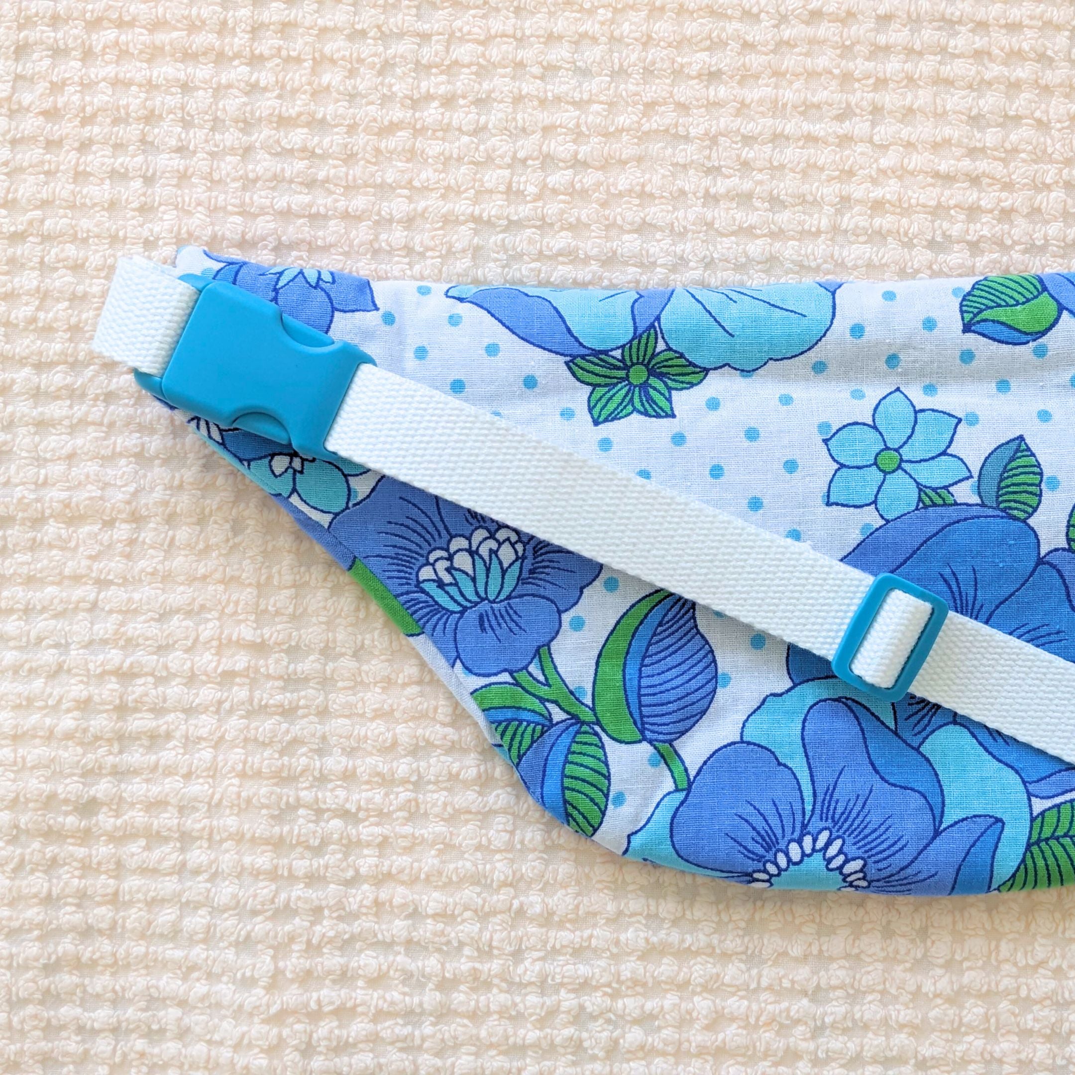 Sac banane bouquet vintage bleu