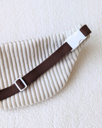 Sac banane velours blanc & fleurs 70s