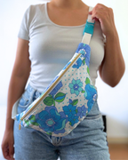 Sac banane vintage fleurs bleu