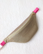 Sac banane paillettes dorées & fleurs indiennes