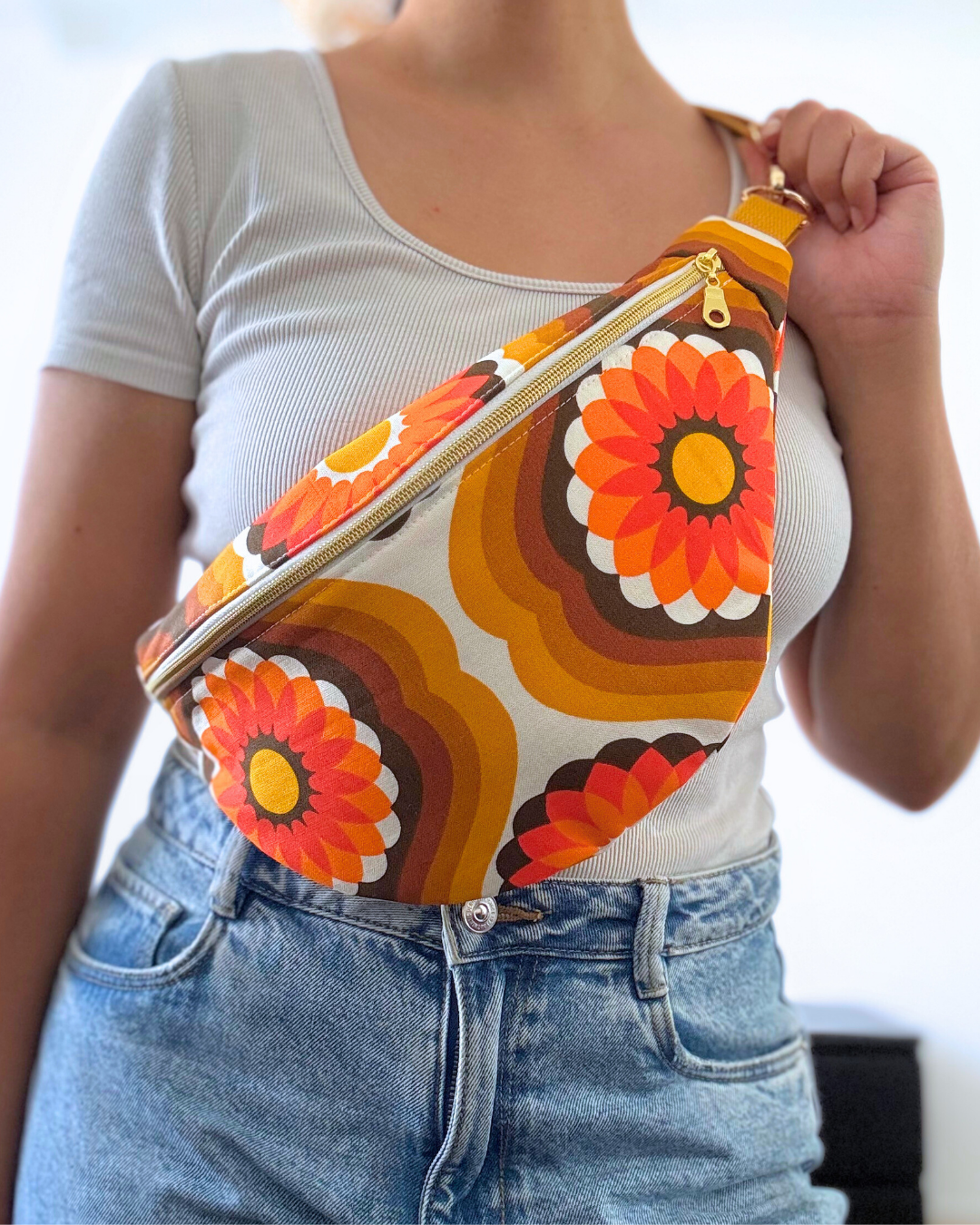 Sac banane vintage fleurs 70s