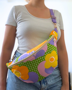 Sac banane vintage fleurs et pois