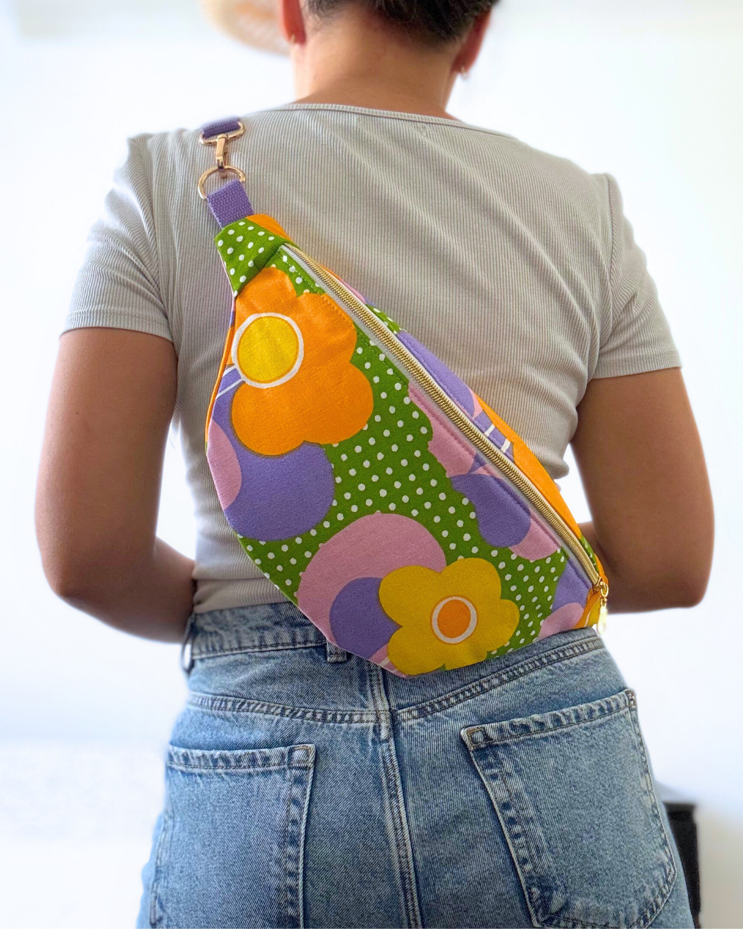 Sac banane vintage fleurs et pois