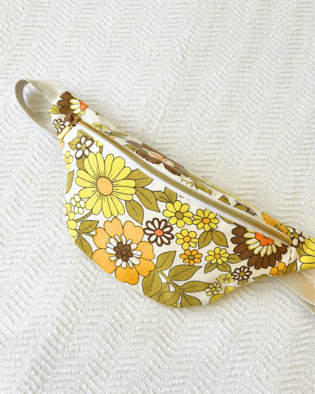 Sac banane vintage fleurs jaune