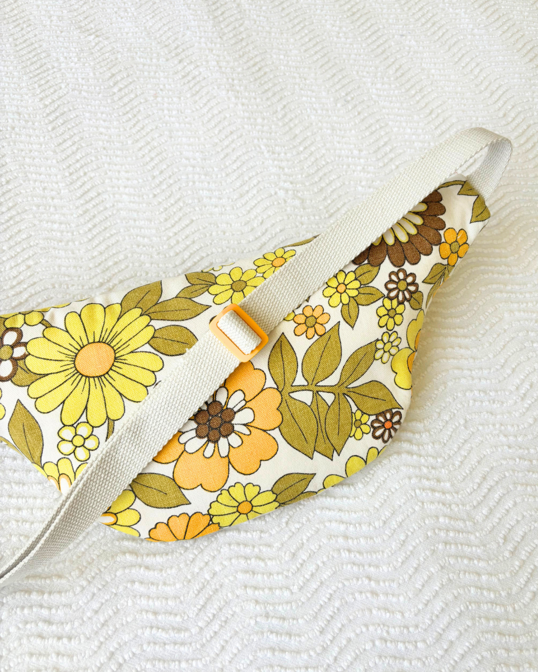 Sac banane vintage fleurs jaune