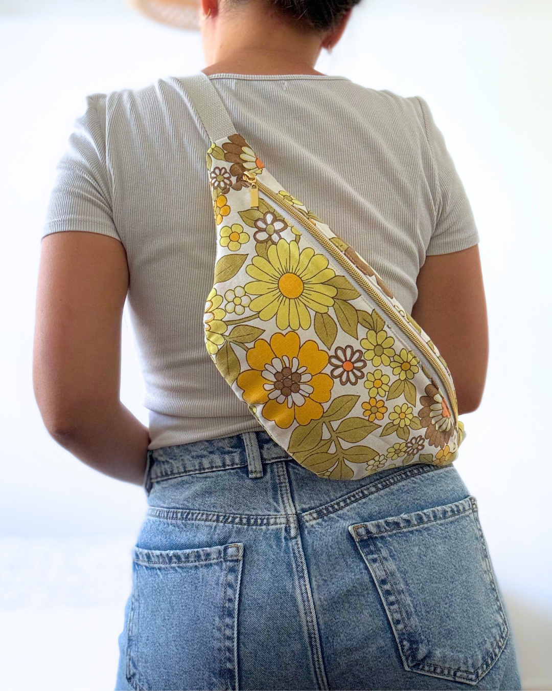 Sac banane vintage fleurs jaune