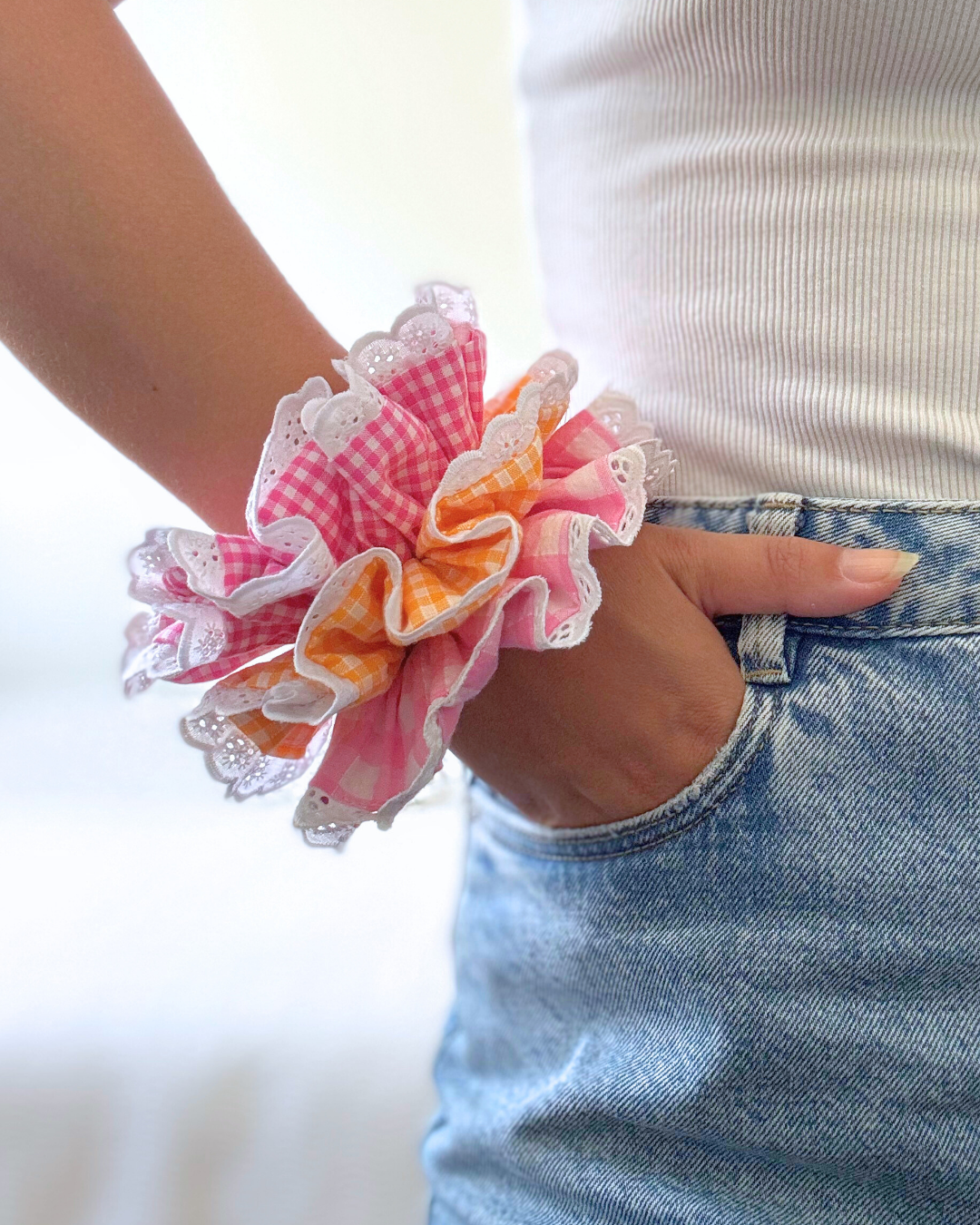 Chouchou dentelle vichy framboise