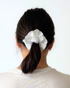 Chouchou broderie anglaise