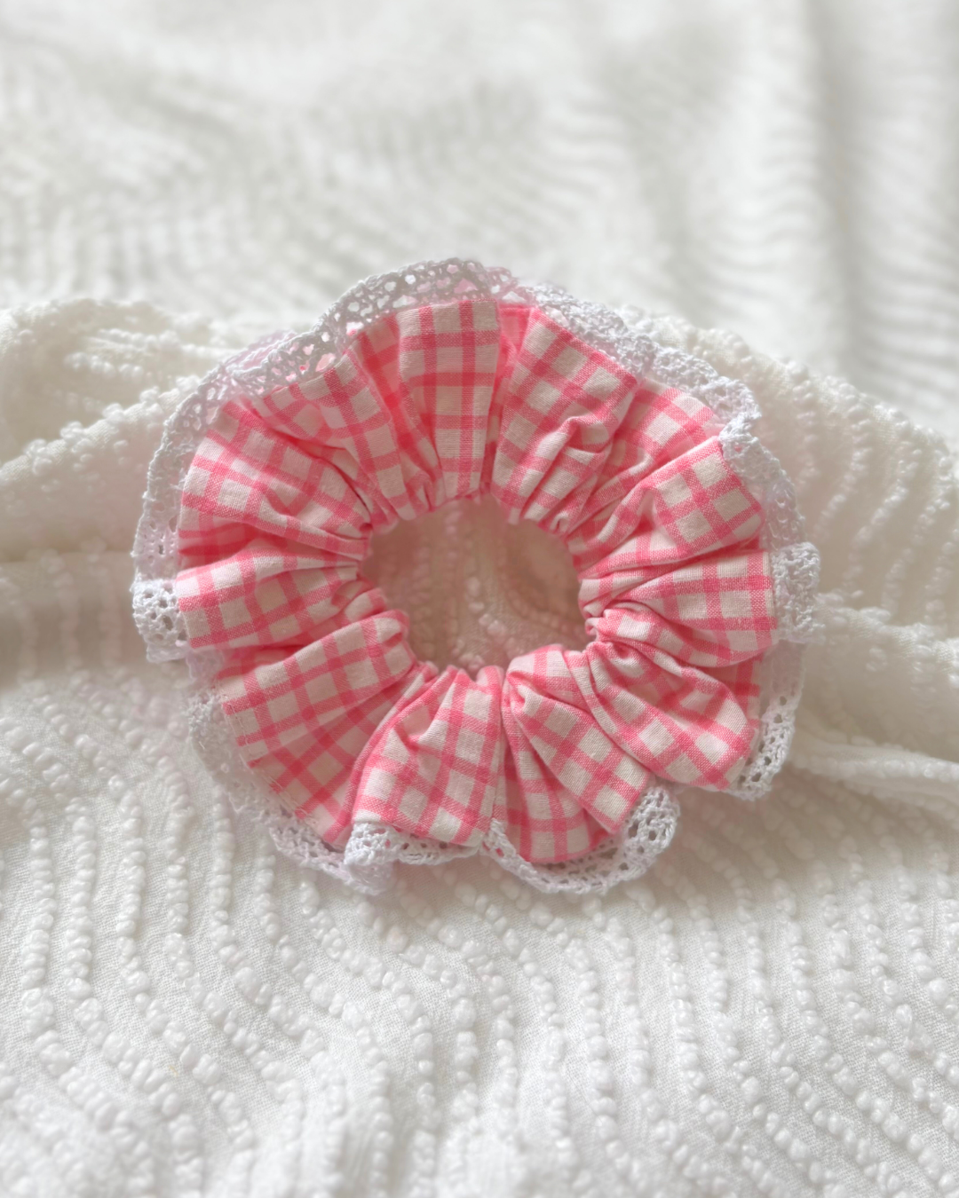 Chouchou dentelle carreaux rose
