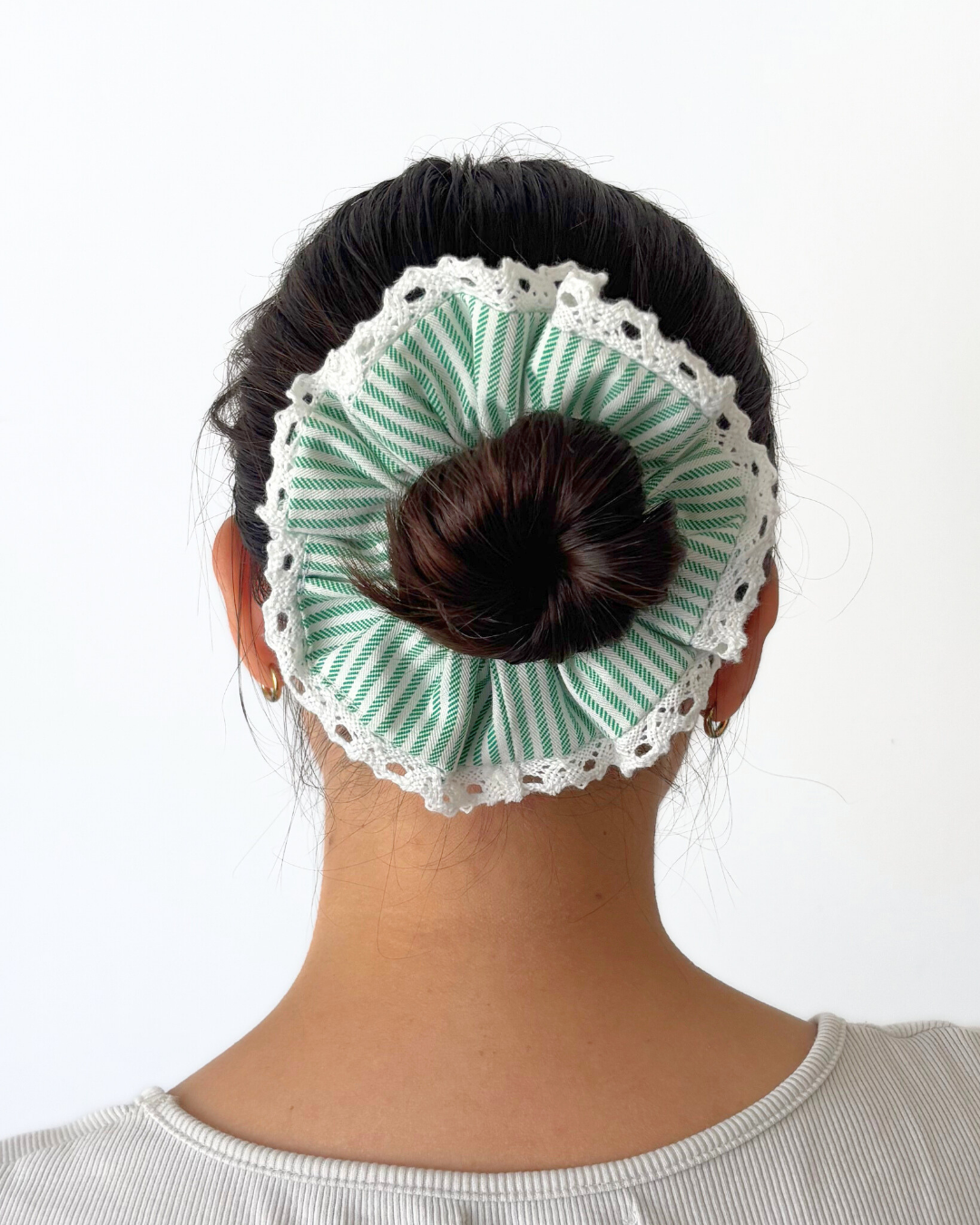 Chouchou dentelle rayures vert