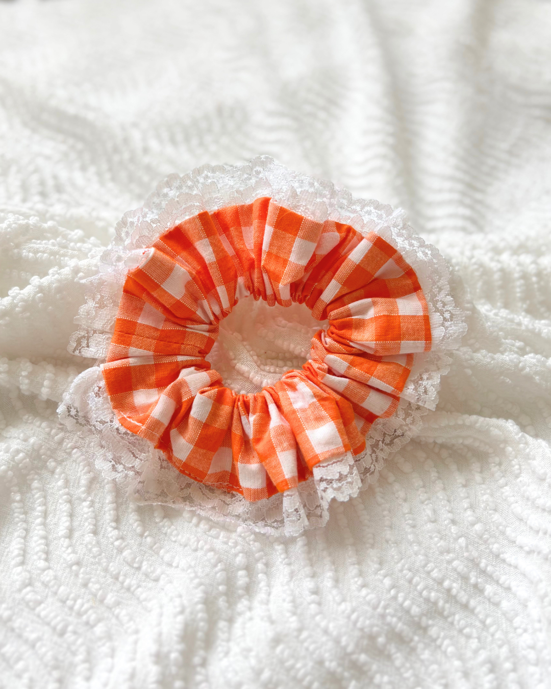 Chouchou dentelle vichy orange