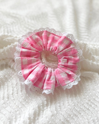 Chouchou dentelle vichy rose