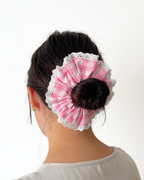 Chouchou dentelle vichy rose