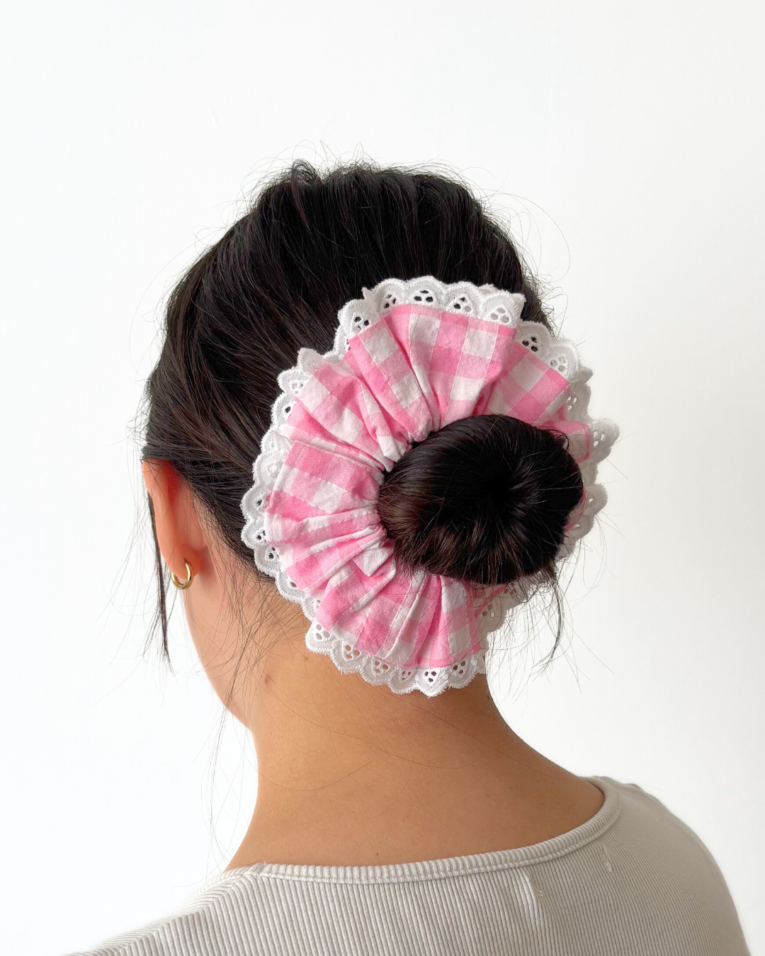 Chouchou dentelle vichy rose