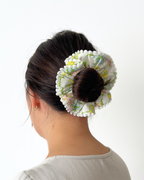 Chouchou dentelle vintage fleurs vert