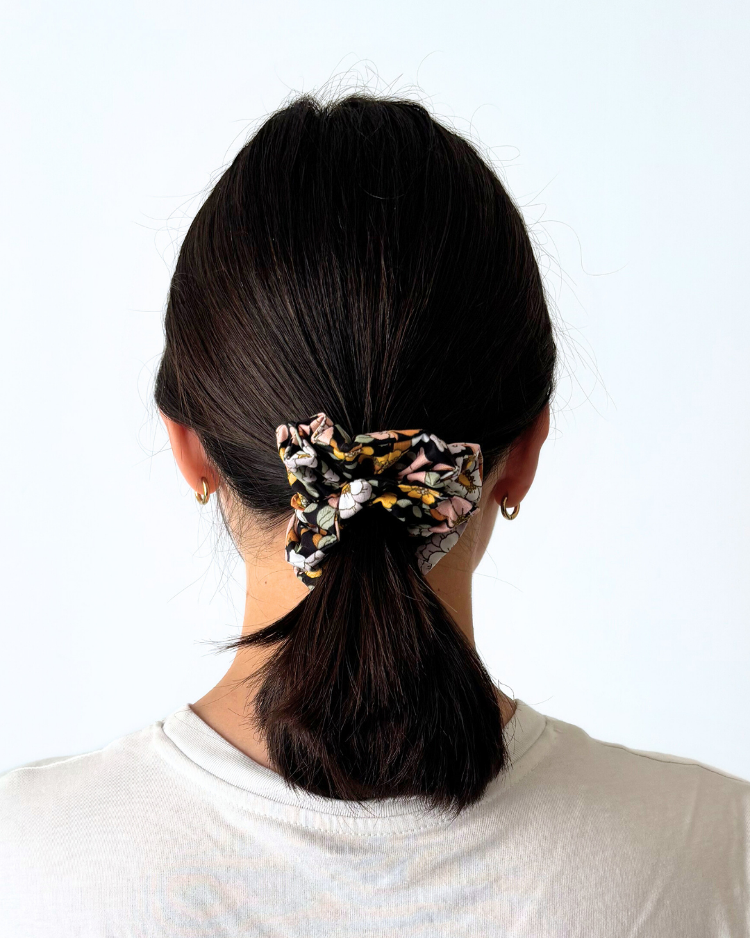 Chouchou fleurs noir