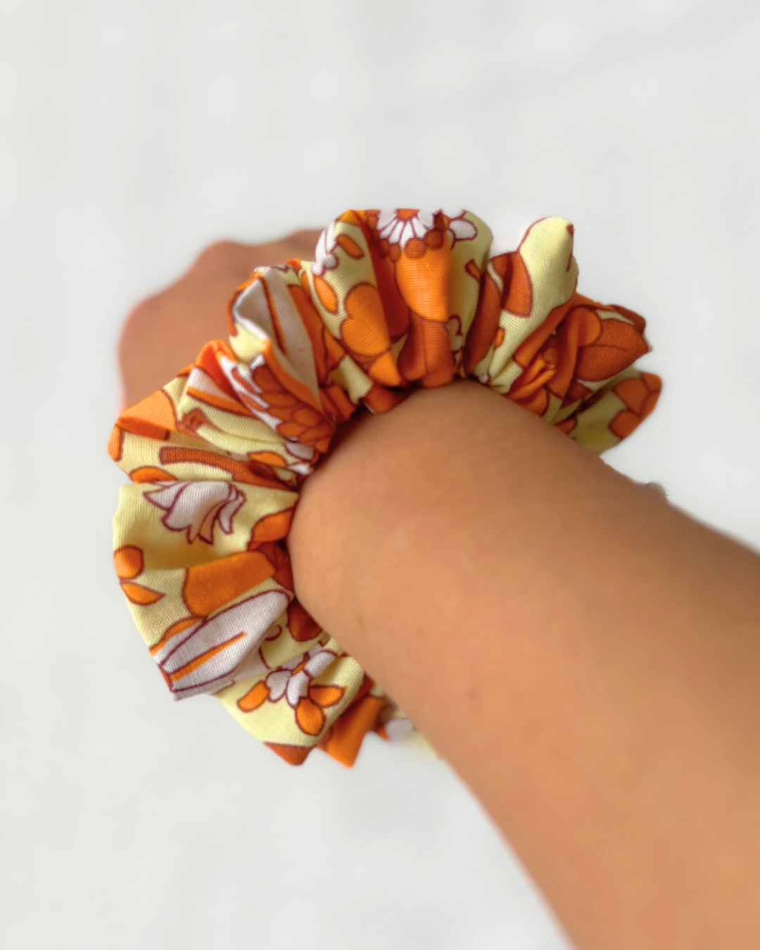 Chouchou vintage fleurs orange