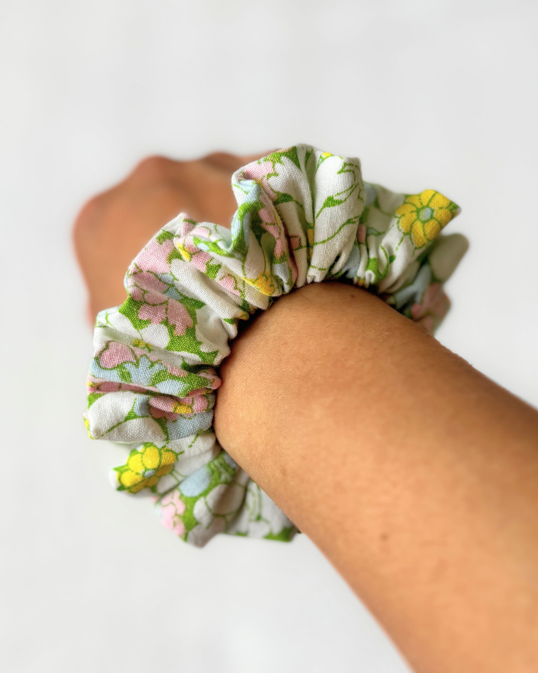 Chouchou vintage fleurs vert