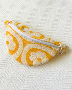 Mini banane éponge fleurs jaune