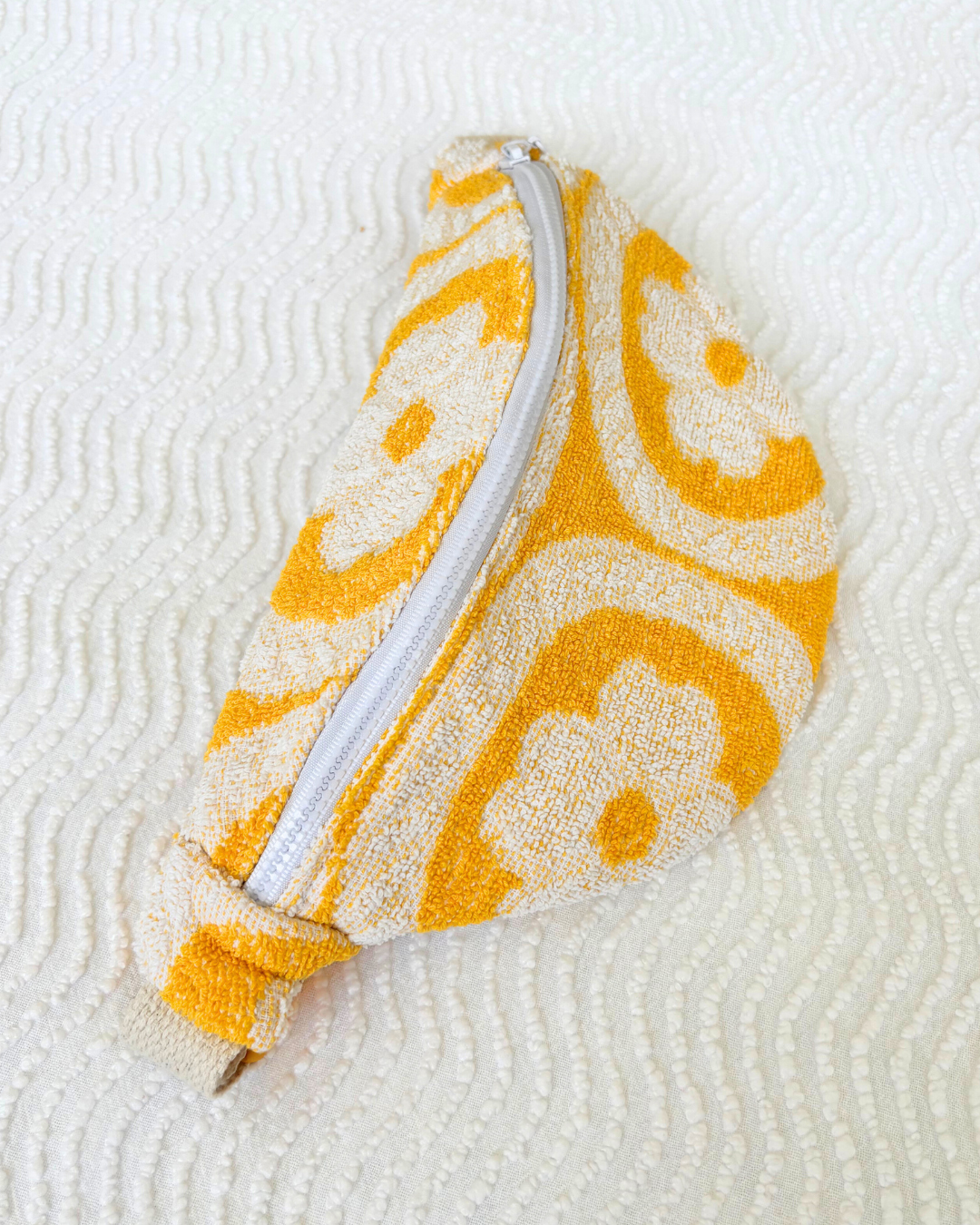 Mini banane éponge fleurs jaune