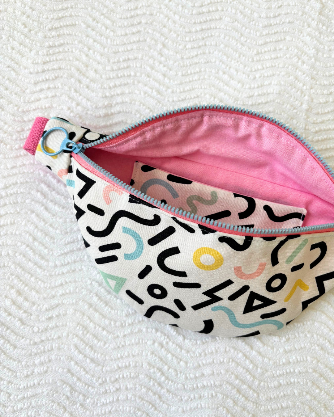 Mini banane motifs 90s