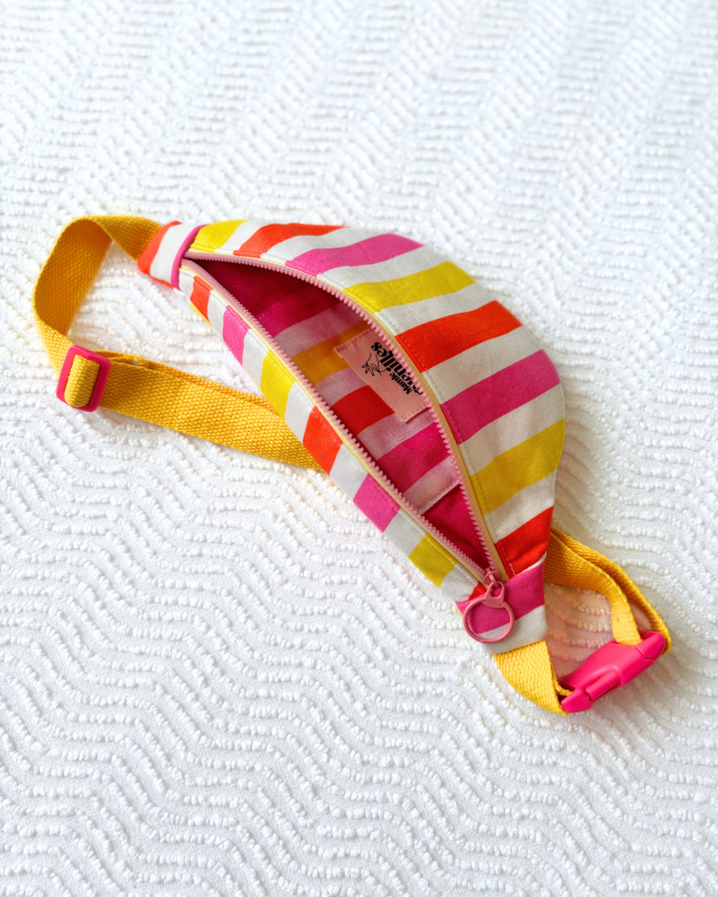 Mini banane rayures rose et jaune
