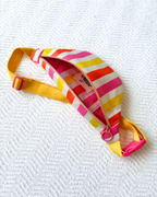 Mini banane rayures rose et jaune