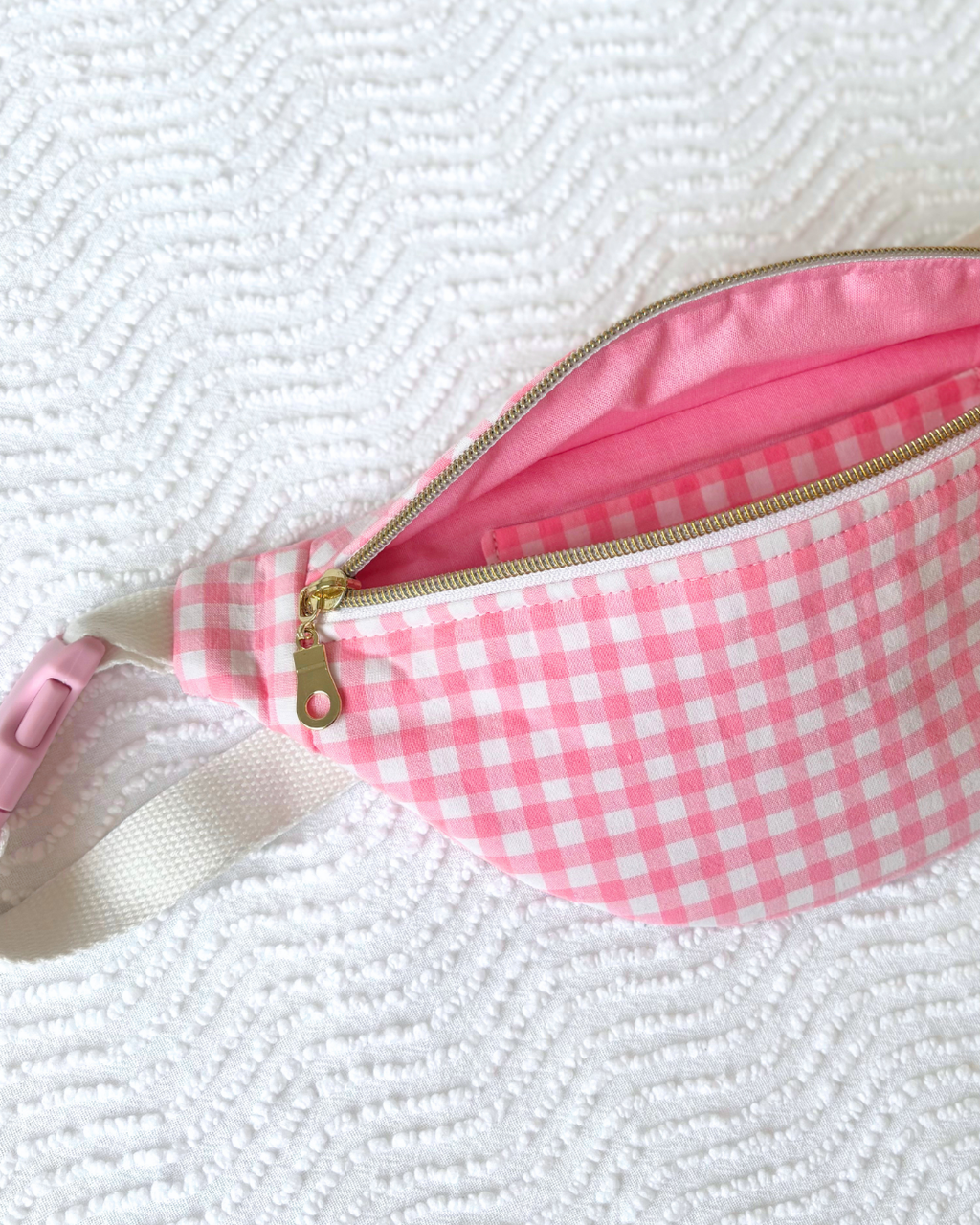 Mini banane motif vichy rose