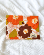 Pochette livre fleurs retro orange