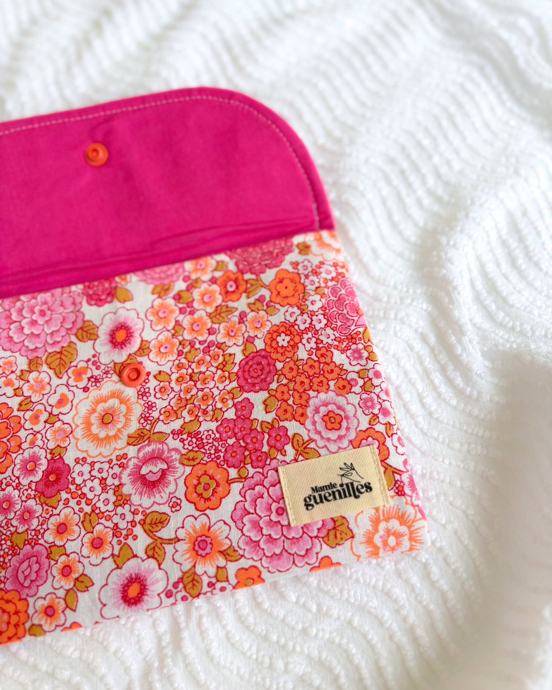 Pochette livre fleurs rose