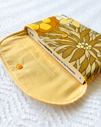 Pochette livre fleurs vintage orange