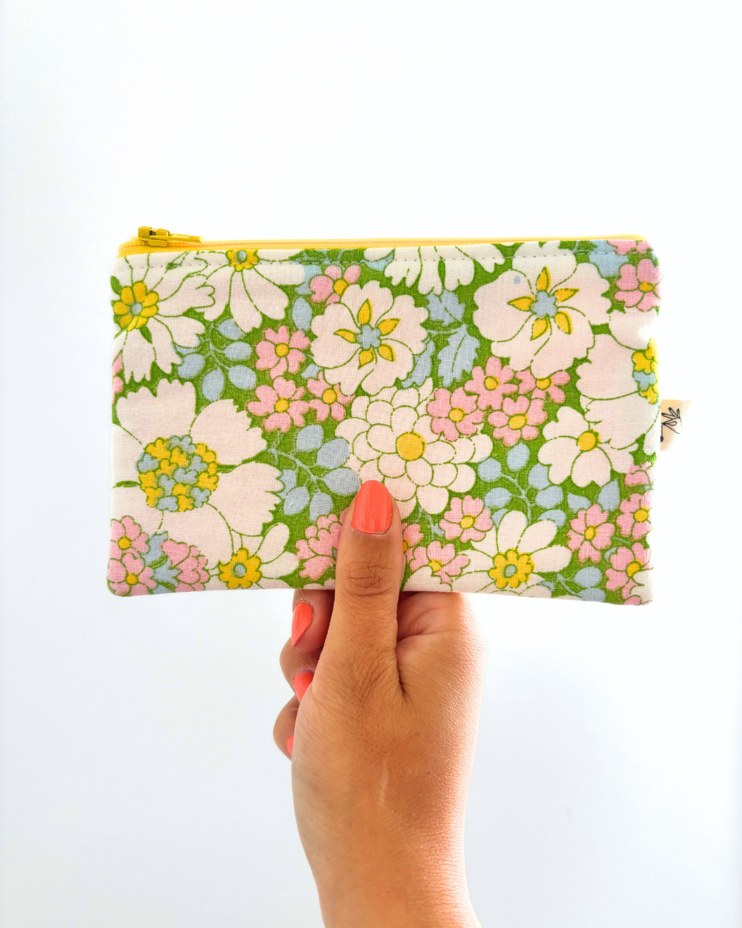 Pochette zip fleurs vintage vert