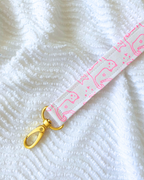 Porte-clés motif chats roses