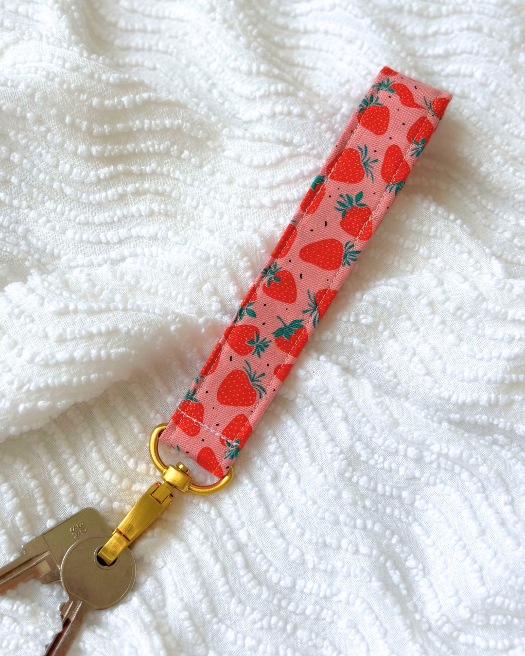 Porte-clés motif fraises