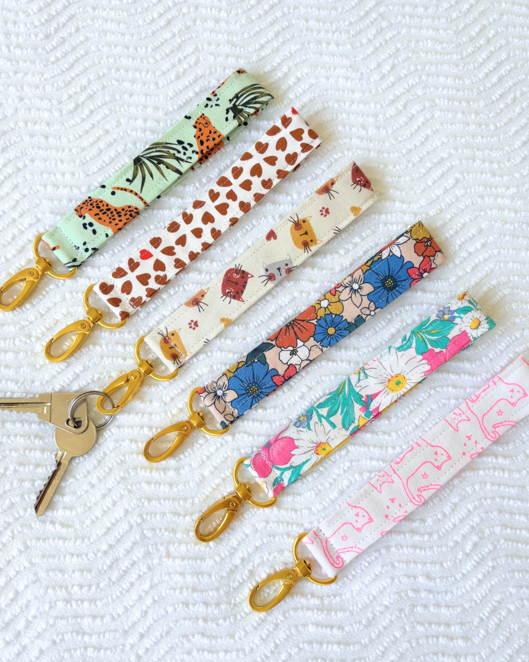 Porte-clés fleurs vintage bleu