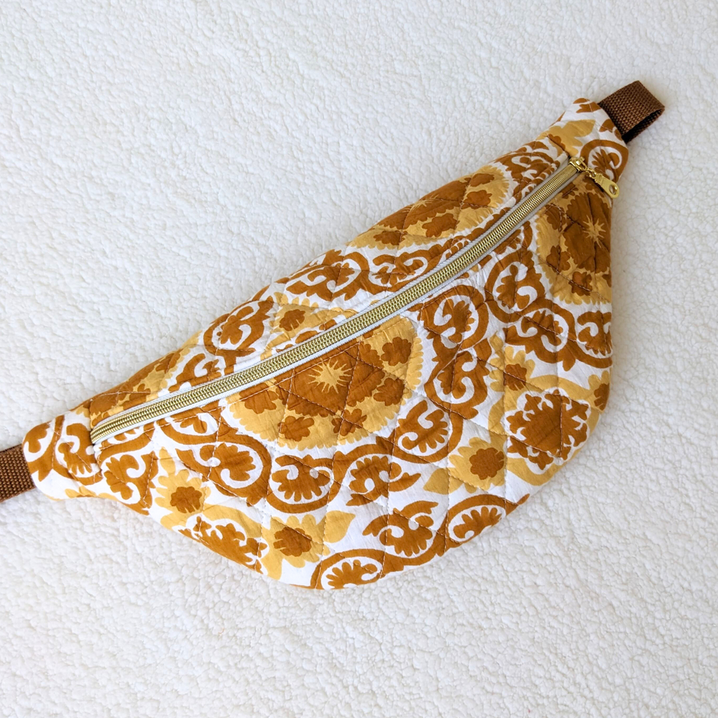 Sac banane matelassée motif indien