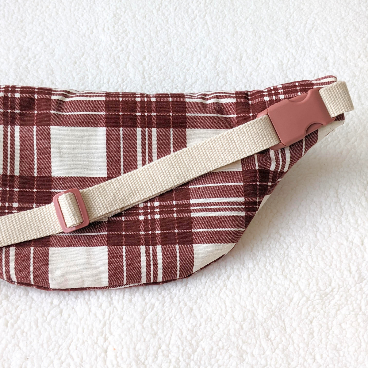 Sac banane à carreaux marrons