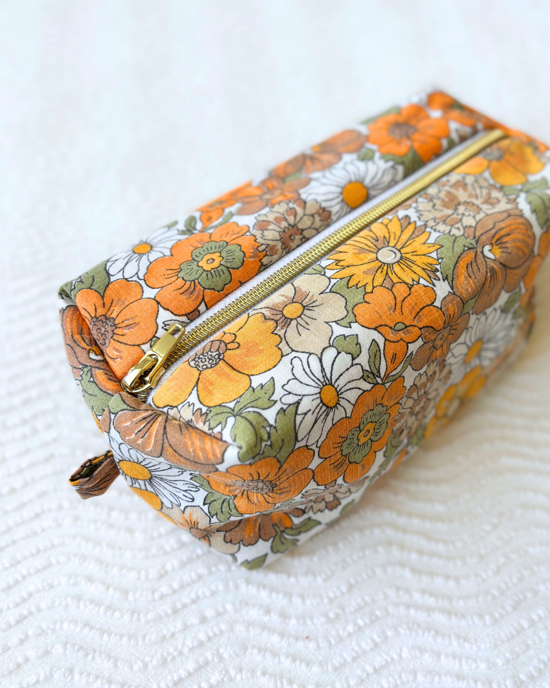 Trousse fleurs vintage orange