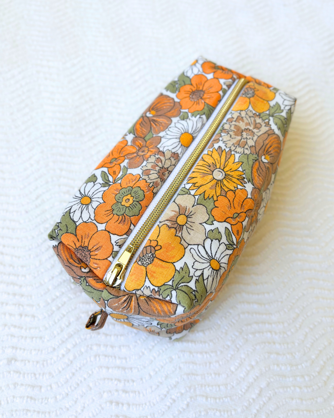 Trousse fleurs vintage orange