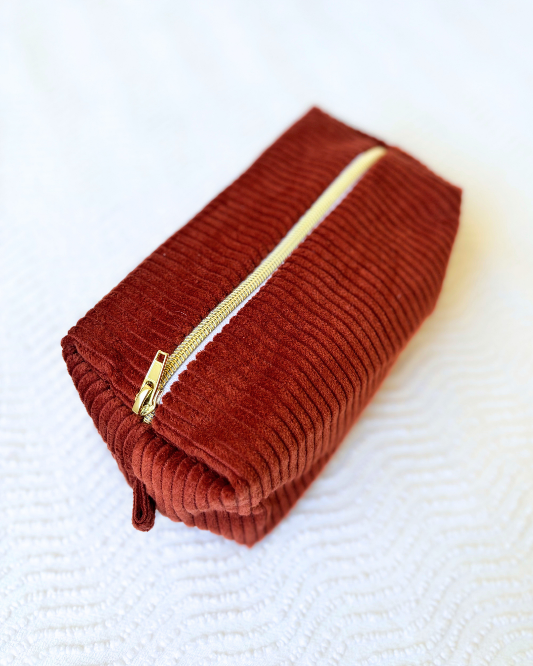 Trousse velours noisette et fleurs