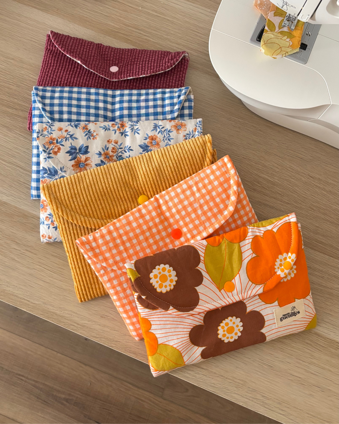 Petite pochette à livre & liseuse personnalisée