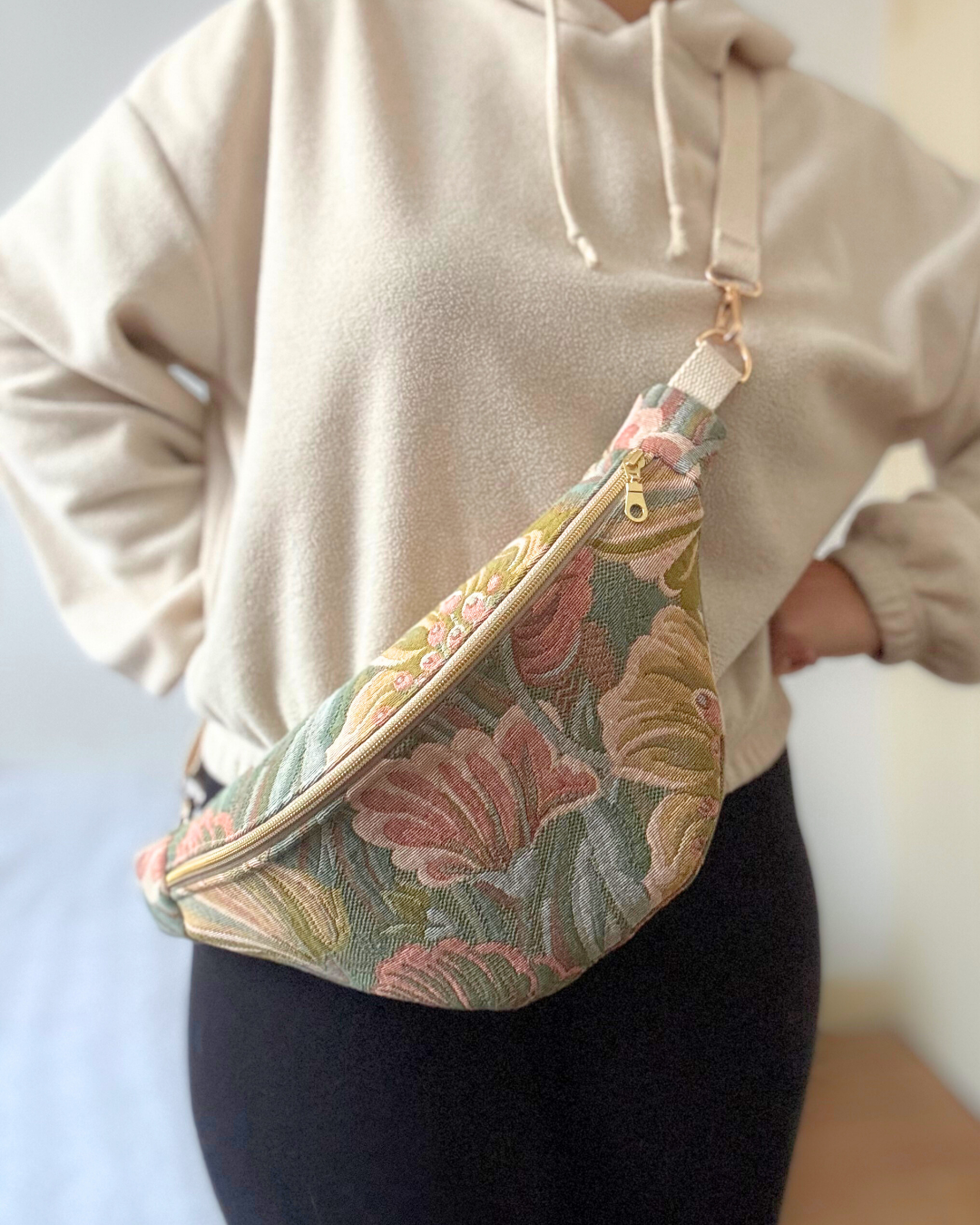 Sac banane vintage fleurs d'automne pastel