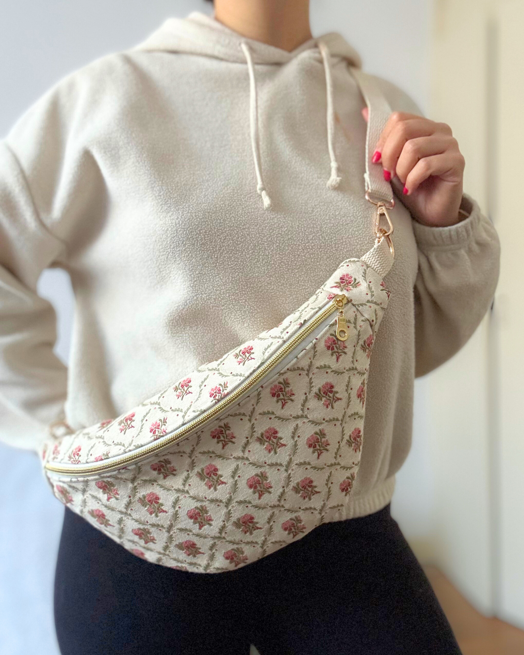 Sac banane vintage fleurs d'automne rose